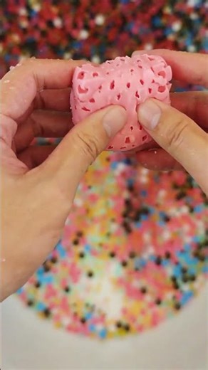 Pink Hello Kitty Bead Popping 🎀💖 ASMR Sounds.