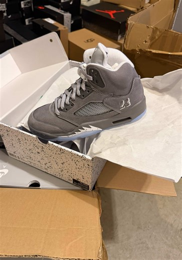 RESTOCK 🗣️ Just in time for release day tomorrow. Jordan 5 Retro Wolf Grey (2026) now loaded on our website and ready to ship. Men’s 7.5–13 — $325 Grade School 6.5Y — $250 More GS sizes will be added to the site as they arrive tomorrow. If you don’t see your size, stay tuned or message us directly. We’ll be actively monitoring the market and adjusting pricing if needed to stay competitive. Providing our customers with unmatched value 💎 #fashion #trending #sneakers #shoes #jordan