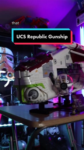 Exploring the UCS Republic Gunship | LEGO Star Wars Review