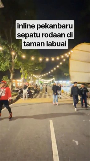 Inline Skating at Taman Labuai #inlineskating #rollerblading #skating