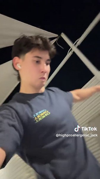 jack (@highproallergenic_jack)’s videos with original sound - RC Skye
