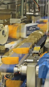 141K views · 146 reactions | This is how traditional #gouda cheese is made. 燎 #foodasmr #foodie | Insider | Facebook