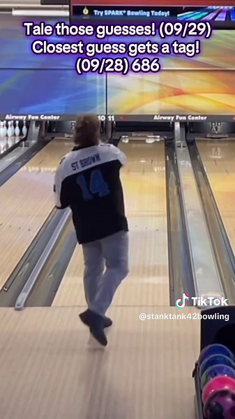 Take those guesses tonight!! Closest guess gets a tag! 235 Ave thru 3 weeks! House shot! @Merlin Mason was our winner for (09/28) I had 686 with 2 opens and 9 10pins!! Come hangout in the live tonight at 6:20!! #stanktank42 #fyppppppppppppppppppppppp #bowlingtiktok #okbyeeeeeee #tanksquad