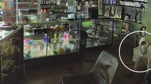 NE Austin strip mall break-ins