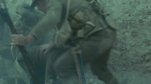 George MacKay ran a quarter of a mile to complete this take, and his falls on the field were unplanned. 📽: 1917 (2019) | Universal Pictures