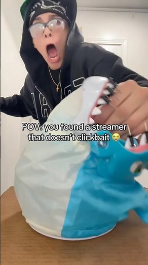 SUBSCRIBE 😁 #shorts #short #ytshorts #fypシ #fyp #viral #streamer #funny #comedy #memes #fy #nilo