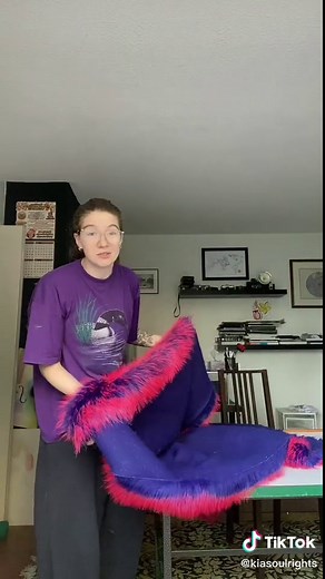 DIY Giant Worm Tutorial: Making a Giant Worm from Fabric