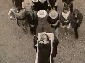 Te llore un Río -Maná | Vídeos musicales