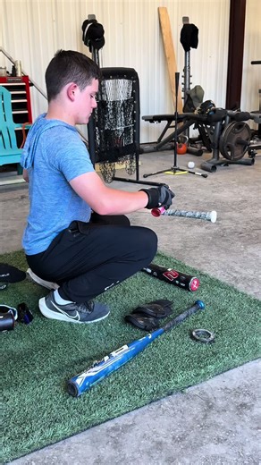 Getting some batting on! Love this new bat grip spray! #creatorsearchinsights #jaxwhite #highlights #sports #baseball @Geko Products