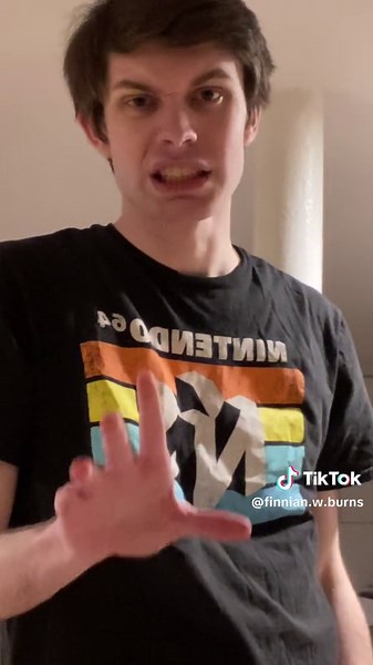 SnapCube Gamer Monologue Performance by Finnian Burns