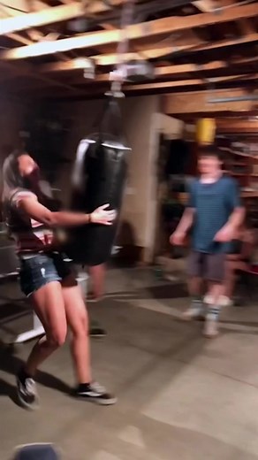 didn’t seem to go as planned 🥴 #Ridiculousness #funny #party #fail