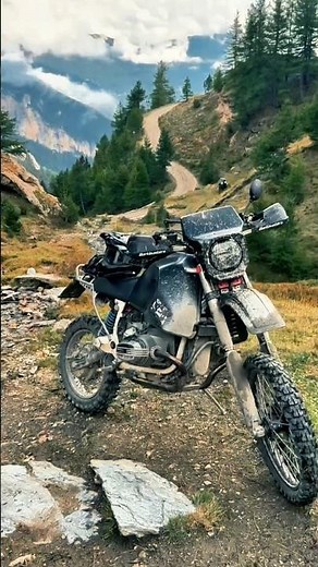 BMW SWT 132 Adventure Build: Vincents Weltreise-Bike auf Basis der R 80 ST im Balkan-Einsatz
