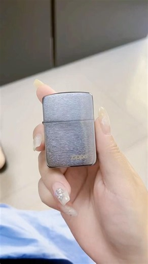 Vintage Zippo vs Modern Zippo | Which Wins? #lighter #zippo #edcgear #luxurylifestyle #mensgiftideas