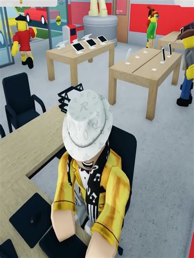 Finance Rep is BROKEN in Roblox Retail Tycoon 2!