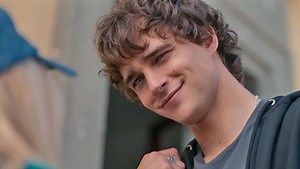 Love Me, Love Me bande-annonce VF