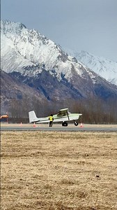 That Was SHORT! C172 Drags Its Tail on a 74-Foot STOL Takeoff! #stol #aeroplane