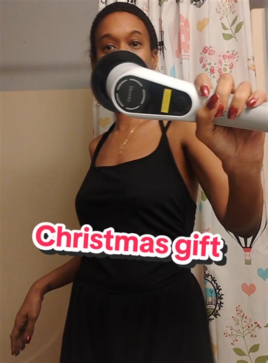 Best Christmas Gifts for Moms and Loved Ones