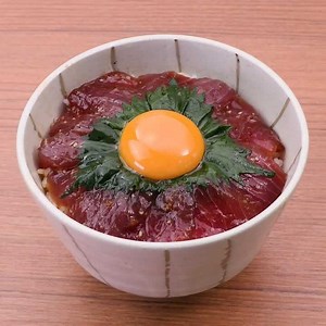 ご飯がすすむ！ マグロの漬け丼のレシピ動画・作り方 | デリッシュキッチン