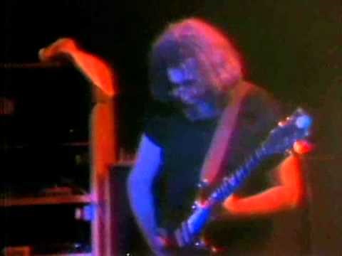 Grateful Dead - Scarlet Begonias/Fire On The Mountain - 12/31/1980 - Oakland Auditorium (Official)
