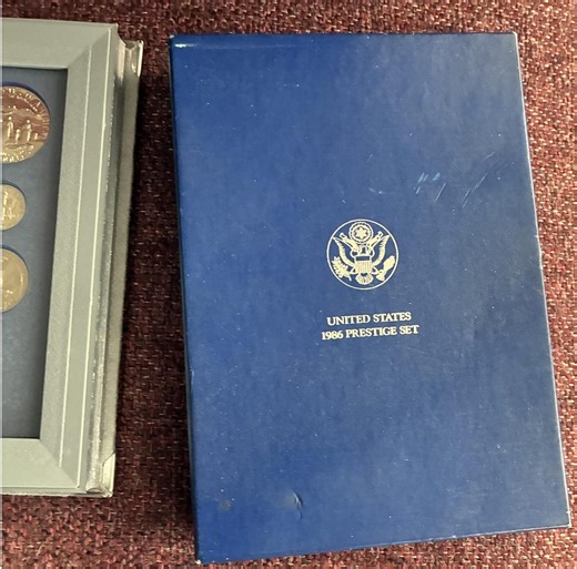 The 1986 U.S. Mint Prestige Set is a Special 7-coin Proof Set Commemorating the Statue of Liberty - Etsy