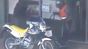 Watch As A Bank Robbery Goes Horribly Wrong | LBC