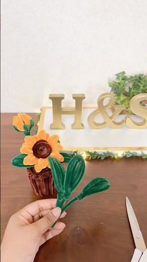 DIY Sunflower Leaf Craft with Pipe Cleaners 🍃 | Easy Handmade 👌