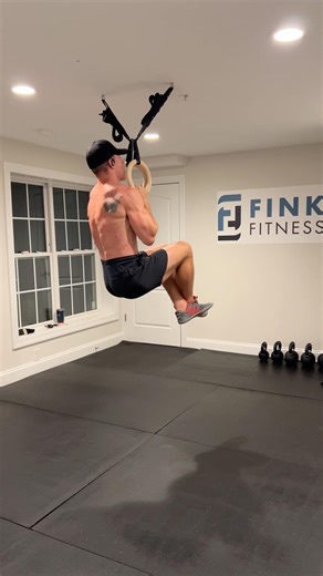 RING PULL-UPS #pullups #back #biceps #bodyweight #core #strength #muscle #movement #pull #athlete