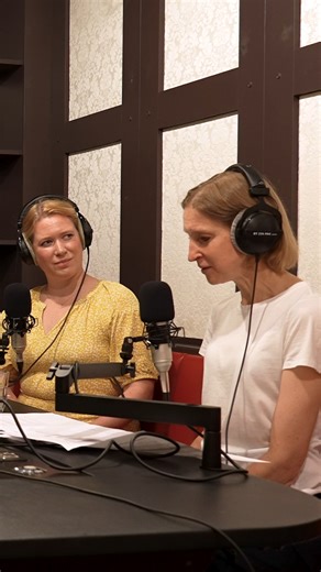 It's 350 years since two skeletons were discovered at the Tower of London, believed by many to be the Princes in the Tower 🏰 🎧 In our latest podcast episode, Chief Curator Tracy Borman, Research Lead Dr Laura Tompkins and Public Historian Charles Farris discuss this mystery 👉 https://bit.ly/HRPpodcastmain. | Tower of London