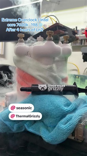 Extreme Overclocking Intel Core 7600K to -198°C