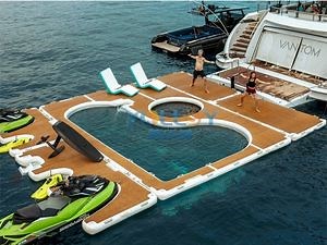 [Hot Item] Superyacht Inflatable Island Dock Swimming Pool Platform