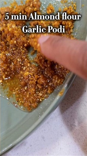 🌿Instant Almond Flour Garlic Podi in 5 mins🔥#garlicpodi #shorts #instantpodi