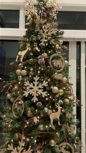 Bare Tree to Fully Decorated in One Snap – Christmas Magic Reveal! ✨🎄
