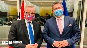 Brexit: UK and EU reach deal on Northern Ireland border checks