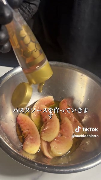 大人の冷製桃パスタのレシピ