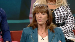 He told me to stop the bus you f****** b**** Kathleen Owens describes the kind of abuse she gets while working as a Dublin Bus driver. Tune into #MondayNightLive on RTÉ One now. | RTÉ One