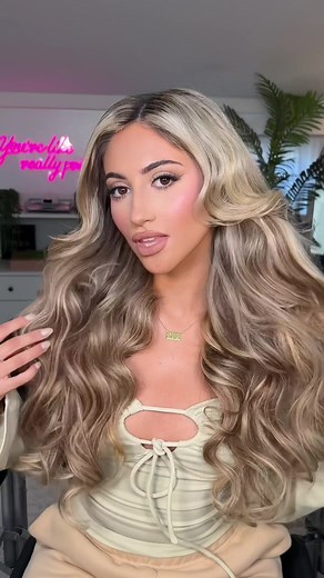 Achieve Kylie Jenner Inspired Glam with Samantha Randazzo's Makeup Tutorial