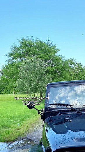 #CapCut #fyp #viraltiktok don’t get me started on cursive be looking like a toddler scribbling 😂😂