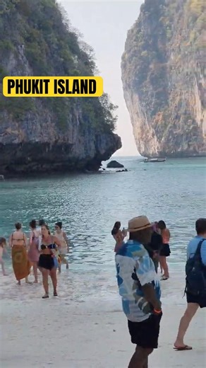 PHUKIT ISLAND Maya land 800 km away from Bangkok Part.1