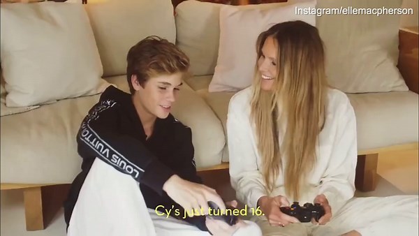 Elle Macpherson shares family moments as she celebrates Christmas