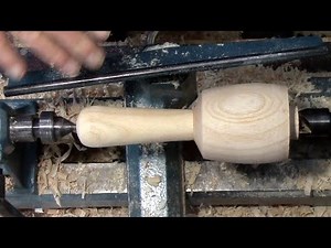Richard Raffan turns a mallet