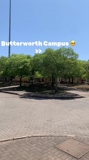 @Walter Sisulu University iyobonana kunyaka ozayo ❤️🥺 this was the best year indeed 🤝❤️#wsustudents Good luck in your exams 🕯️🕯️🕯️#waltersisuluuniversity 🥺🥺