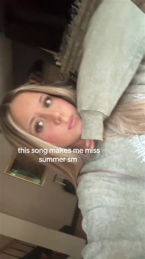 sixsevelina (@sixsevelina6_7)’s videos with Go To Town - Doja Cat