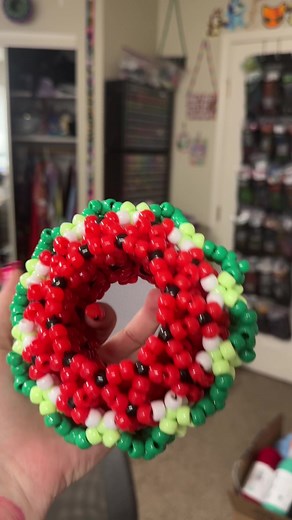 Kandi Tutorial: Create Creative Bracelets!