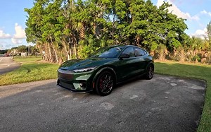 【纯电野马】2024美版福特野马Mustang Mach E GT 第一视角驾驶 - Ford Mustang Mach E GT