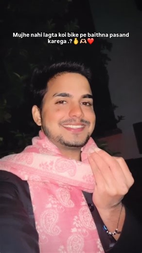 Shlok pandey on Instagram: "Koi chalega .?👀🫶🏻❤️ . . . . . #explore #trending #reelsinstagram #trendingreels #explorepage #fypシ #dancereels#exploremore #featured #viral #reelitfeelit #trendingsongs#viralmore#foryou"