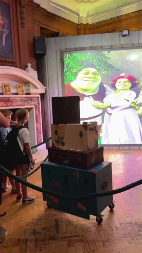 London Studio Tour Highlights Featuring DreamWorks