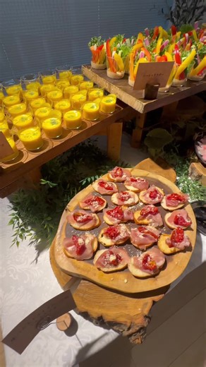 名店の味と演出で特別な瞬間を！ Create a special moment with the taste and presentation of a famous restaurant! プロの料理人が魅せる選りすぐりの美食♥ シーンに合わせてワンランク上の空間に！ Fine cuisine selected by professional chefs A class-above space to suit any occasion ・プロが厳選した有名店・シェフのプランをご提供 ・懇親会・社内イベント・歓迎会・結婚式などに ・食で彩る福利厚生 ◆全193店舗・1,130プラン以上からあなたに合うプランが見つかる ◆ご予算に合わせたアレンジ・会場探し・ご相談承ります！ ◆ご相談・お問い合わせはお気軽にDMに♪ We offer plans from famous restaurants and chefs carefully selected by professionals For social gatherings, company events, welcome partie