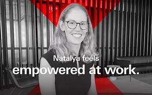 What could you achieve with the HSBC Graduate Program? Join the bigger picture. http://grp.hsbc/61841sp2k | HSBC