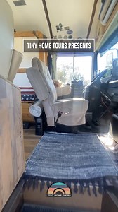 22K views · 283 reactions | Gorgeous Skoolie Walkthrough Insta: https://www.instagram.com/bigbluehauler/ #tours #rvlife #busconversion | Tiny Home Tours | Facebook
