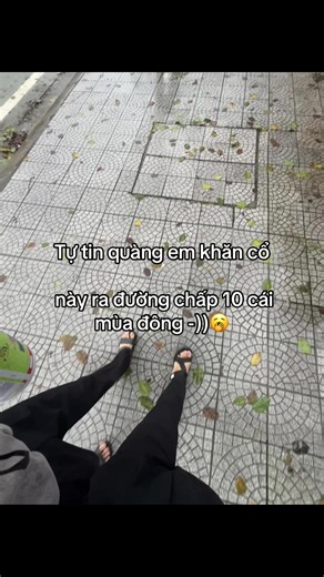 Stylish Winter Scarves for Confident Fashion